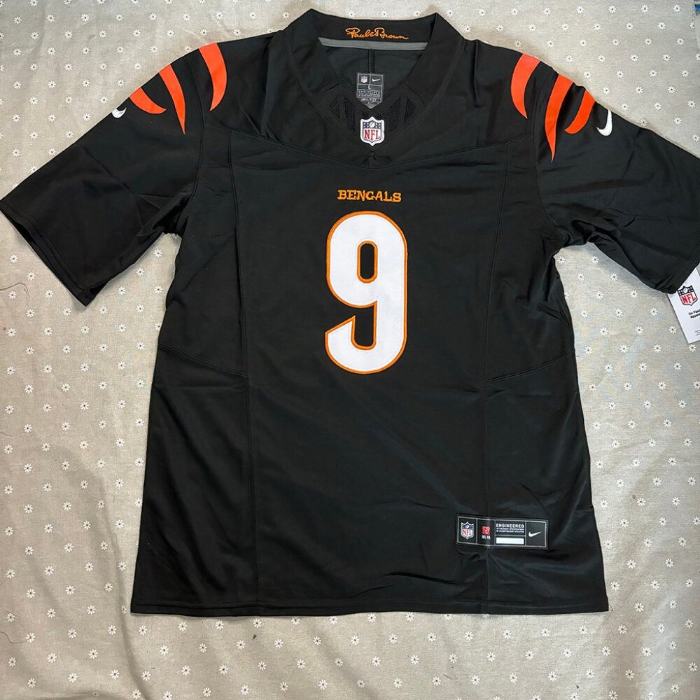 NFL Mens Nike Joe Burrow Black Cincinnati Bengals 9#Jersey